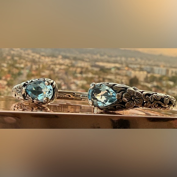 Elegant silver bracelet with blue gemstone - Picture 8 of 11